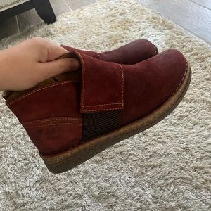 Red born booties